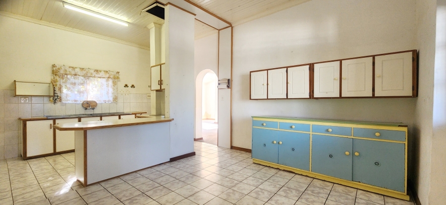 2 Bedroom Property for Sale in Bredasdorp Western Cape